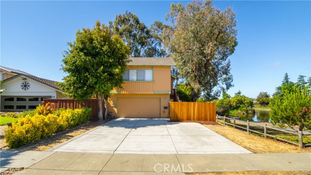 35605 Scarborough Drive, Newark CA: https://media.crmls.org/medias/96851ee7-466d-487e-8db0-e770acd17f3c.jpg