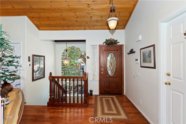 Detail Gallery Image 19 of 44 For 26329 Spyglass Dr, Lake Arrowhead,  CA 92352 - 5 Beds | 3/1 Baths