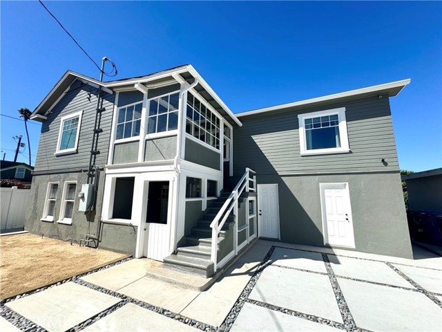 450 W 38th Street, San Pedro CA: https://media.crmls.org/medias/9685eb3f-f9be-42c8-a7b9-9adba64d5ca3.jpg
