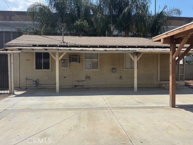 Detail Gallery Image 2 of 9 For 111 N Victoria Ave, Corona,  CA 92879 - 2 Beds | 1 Baths