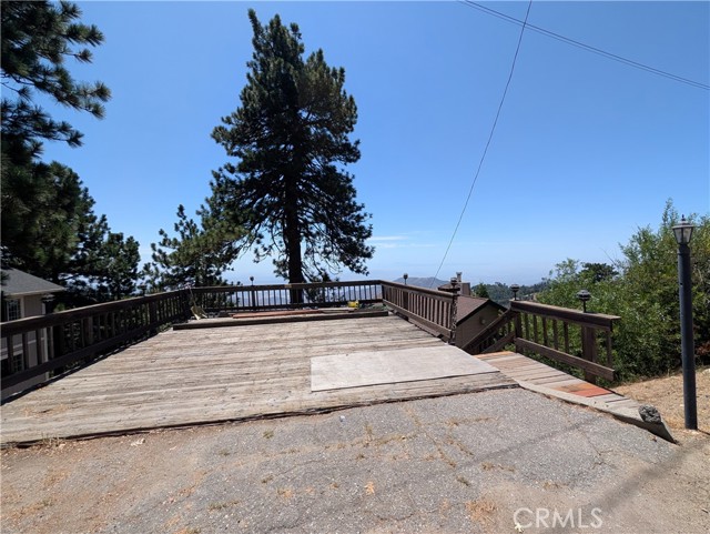 31487 Old City Creek, Running Springs, CA 92382