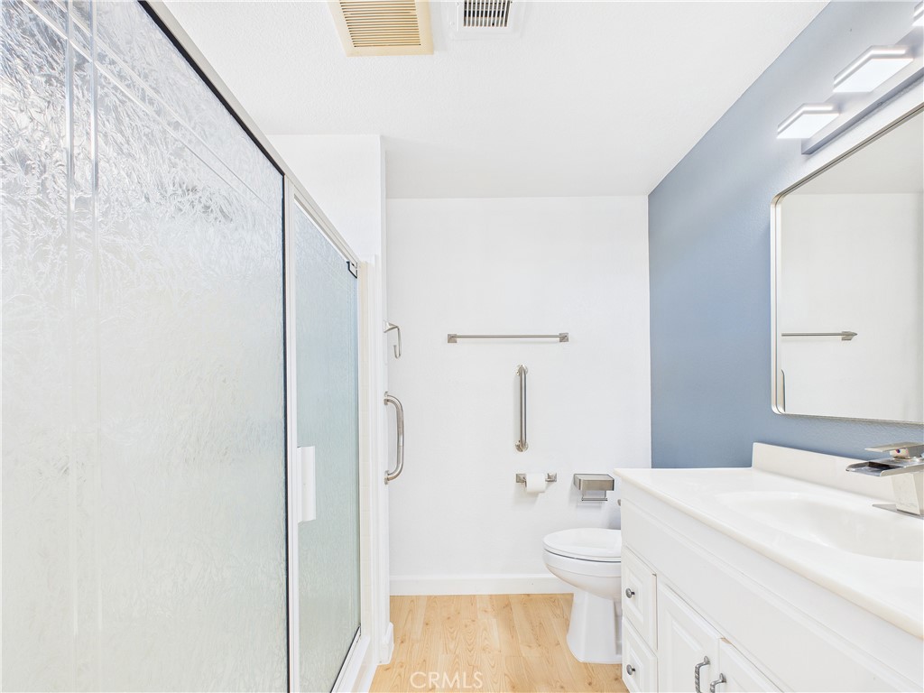 MLS #OC25245628 image #20