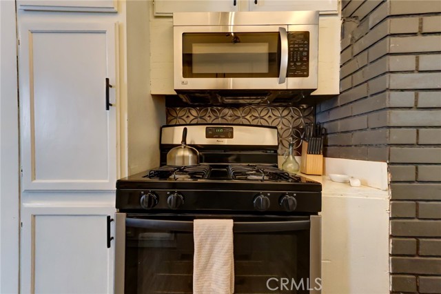Detail Gallery Image 23 of 42 For 710 Larch St #1/2,  Inglewood,  CA 90301 - 1 Beds | 1 Baths
