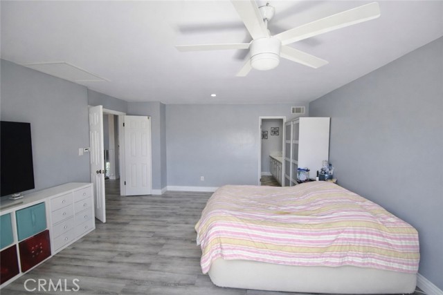 Detail Gallery Image 19 of 45 For 5302 Clark Cir, Westminster,  CA 92683 - 5 Beds | 3/1 Baths