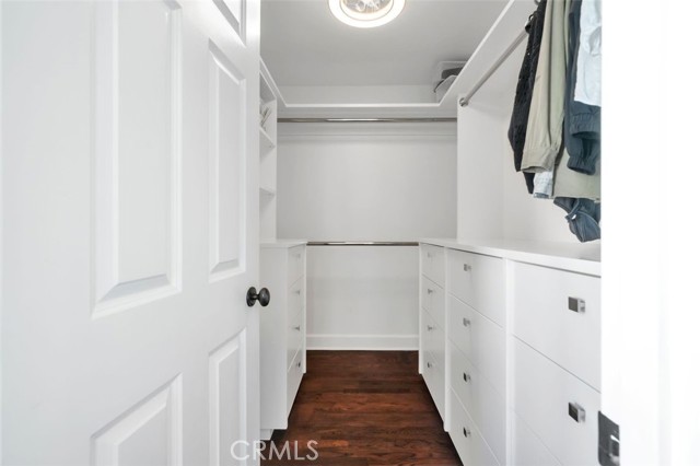 Detail Gallery Image 19 of 37 For 225 33rd, Hermosa Beach,  CA 90254 - 5 Beds | 5 Baths