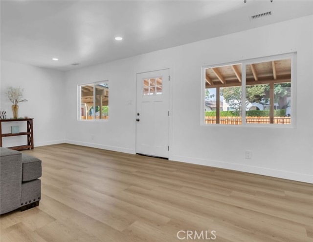 Detail Gallery Image 9 of 35 For 3948 Van Horne, El Sereno,  CA 90032 - 4 Beds | 2 Baths