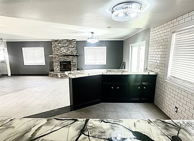 Detail Gallery Image 4 of 9 For 2286 San Joaquin East, Canyon Lake,  CA 92587 - 5 Beds | 2/1 Baths