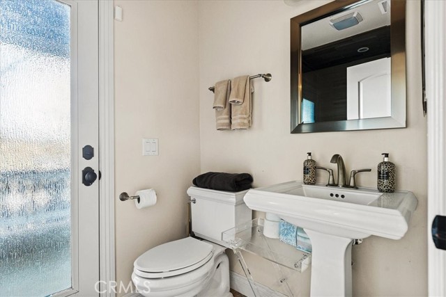 Detail Gallery Image 30 of 41 For 28906 Palisades Dr, Lake Arrowhead,  CA 92352 - 4 Beds | 3/1 Baths