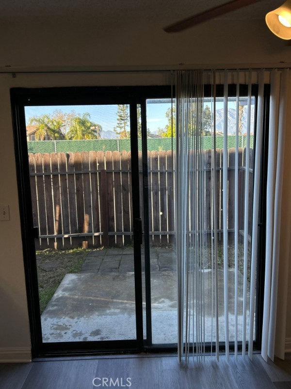 Detail Gallery Image 6 of 18 For 3231 Triumph #4,  Ontario,  CA 91764 - 3 Beds | 1/1 Baths