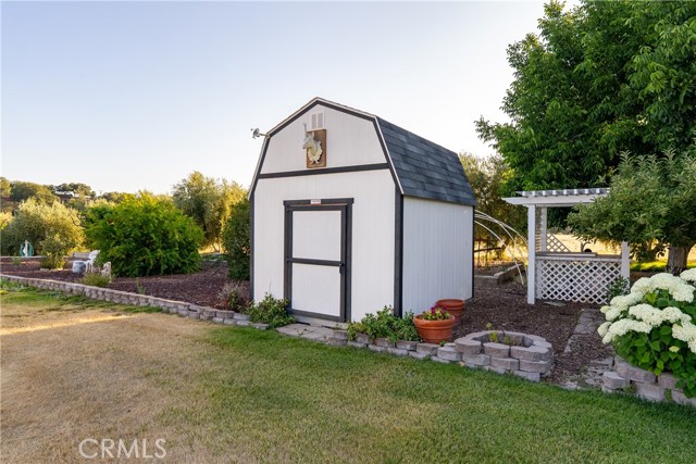 5570 Rancho La Loma Linda Drive, Paso Robles CA: https://media.crmls.org/medias/968bb0a7-7186-4f31-bffe-c7e74fa277c1.jpg