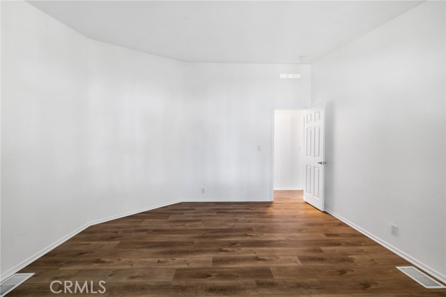23777 Mulholland Highway, Calabasas CA: https://media.crmls.org/medias/968c0600-a85b-43ff-b367-ea715c1c3d85.jpg