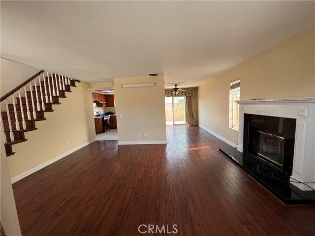 Detail Gallery Image 4 of 21 For 5323 Welland, Temple City,  CA 91780 - 3 Beds | 3 Baths