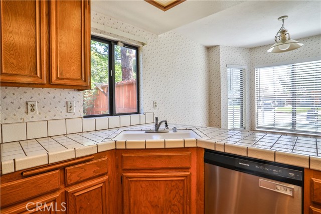 Detail Gallery Image 18 of 64 For 2003 Springcreek Cir, Upland,  CA 91784 - 3 Beds | 2 Baths