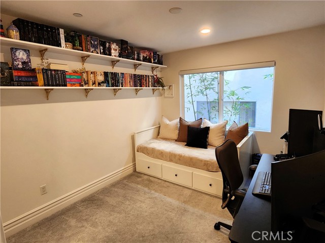 Detail Gallery Image 22 of 34 For 820 S Bedford #105,  Los Angeles,  CA 90035 - 2 Beds | 2/1 Baths