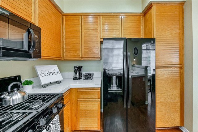 Detail Gallery Image 6 of 39 For 8215 E White Oak #84,  Orange,  CA 92869 - 2 Beds | 2 Baths