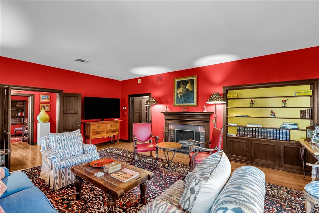 MLS #IV25260007 image #17