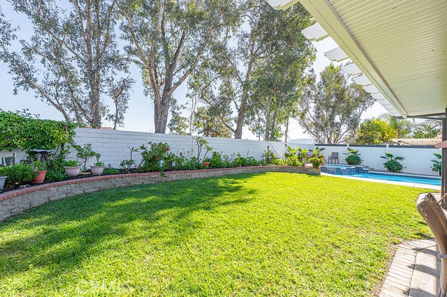 Detail Gallery Image 45 of 56 For 29116 Outrigger, Lake Elsinore,  CA 92530 - 4 Beds | 2/1 Baths