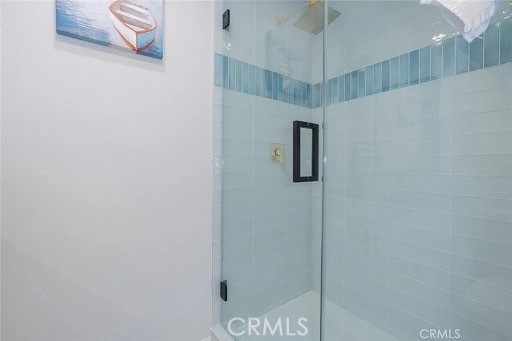 https://media.crmls.org/medias/96906696-e4f1-4d3e-aba6-03857b83cecf.jpg?preset=X-Large