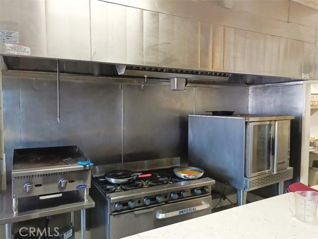 1001 E Amar Road, West Covina CA: https://media.crmls.org/medias/96907e3d-719b-4289-8881-854455bd68d6.jpg