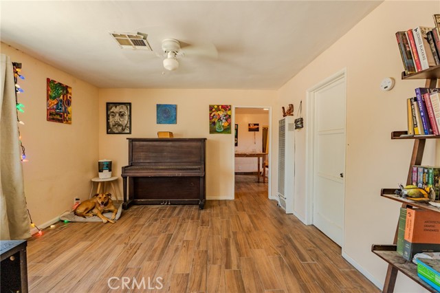 9668 W Rosamond Boulevard, Rosamond CA: https://media.crmls.org/medias/969150ed-bcbf-491c-a0b6-dd79efedbab9.jpg