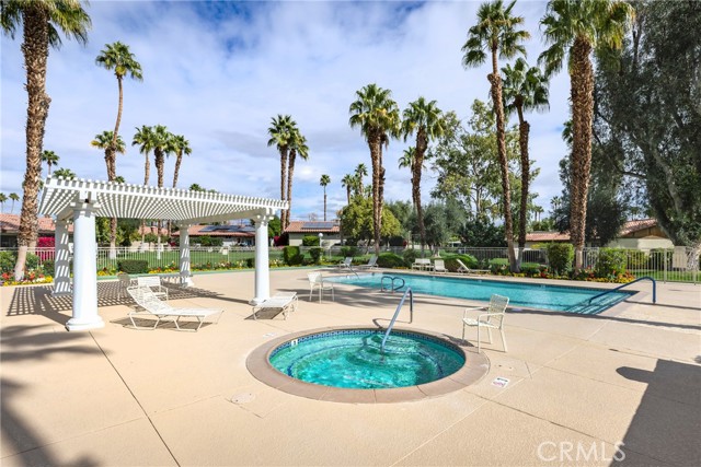 Image 41 for 75295 Pino DR