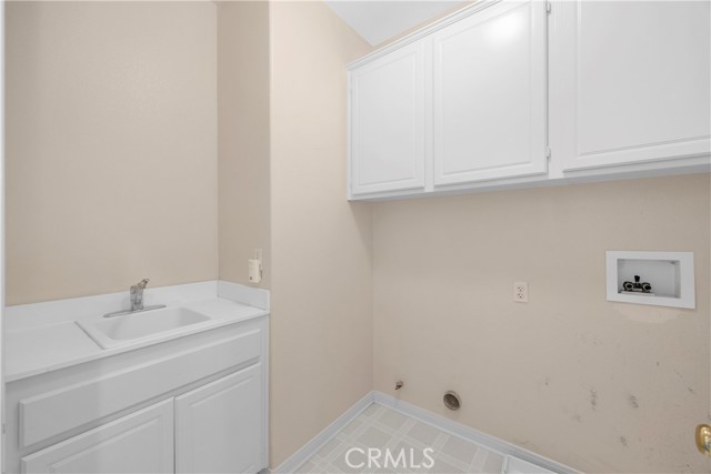 Detail Gallery Image 23 of 31 For 16826 Pembrook Ln, Huntington Beach,  CA 92649 - 4 Beds | 3 Baths