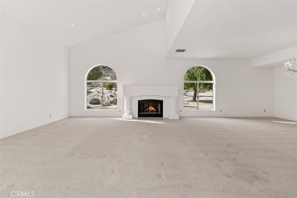 MLS #OC25226262 image #9