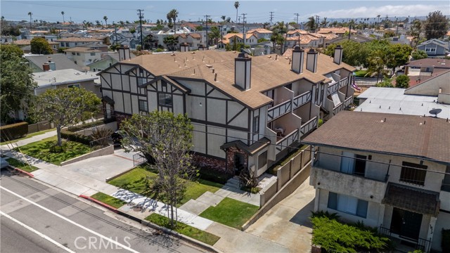 1814 Grant Avenue, Redondo Beach CA: https://media.crmls.org/medias/96943b61-e502-4457-a107-3a7bcb67aaf0.jpg