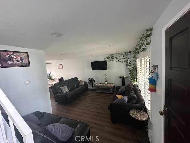 1119 Magnolia Avenue, Gardena CA: https://media.crmls.org/medias/9694526c-2377-495a-98a5-67c03120f1f7.jpg