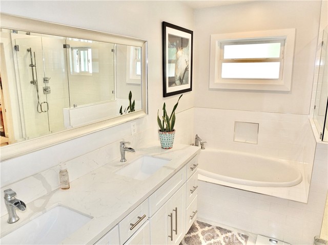 Detail Gallery Image 22 of 42 For 3500 Rose Ave, Long Beach,  CA 90807 - 4 Beds | 2/1 Baths