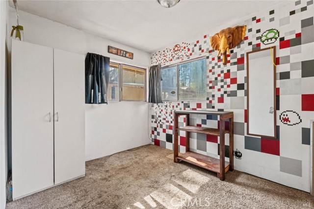 Detail Gallery Image 4 of 10 For 46800 Highway 101, Laytonville,  CA 95454 - 3 Beds | 1/1 Baths