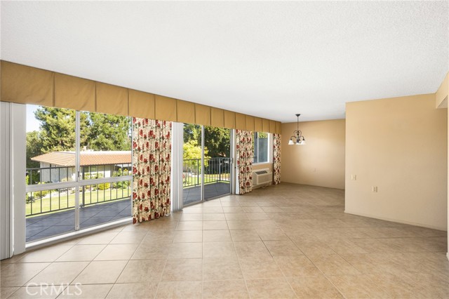 Detail Gallery Image 10 of 57 For 2286 via Puerta a,  Laguna Woods,  CA 92637 - 2 Beds | 2 Baths