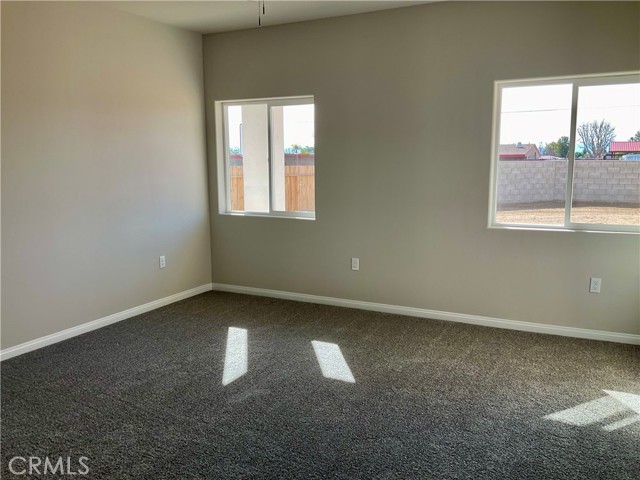 Detail Gallery Image 15 of 34 For 5103 Cohiba Ct, Bakersfield,  CA 93307 - 6 Beds | 3 Baths