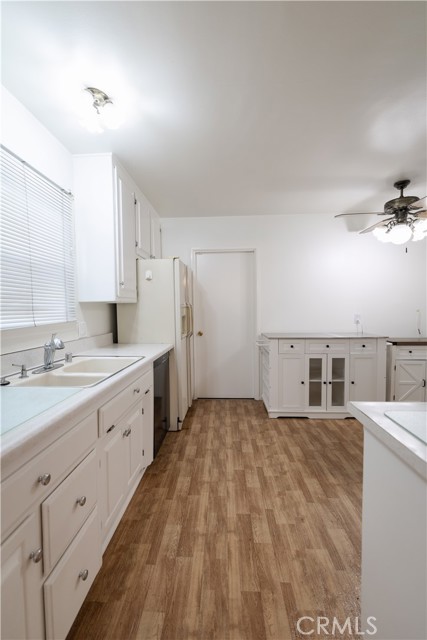 Detail Gallery Image 31 of 46 For 25207 Doria Ave, Lomita,  CA 90717 - 3 Beds | 2 Baths