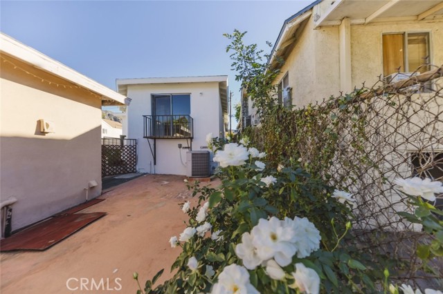 Detail Gallery Image 26 of 31 For 10431 Las Lunitas Ave, Tujunga,  CA 91042 - 3 Beds | 2 Baths