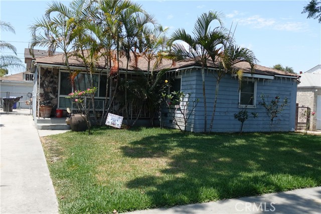 11267 SAMPSON Avenue, Lynwood CA: https://media.crmls.org/medias/96957485-a952-4295-b42d-02febf574083.jpg