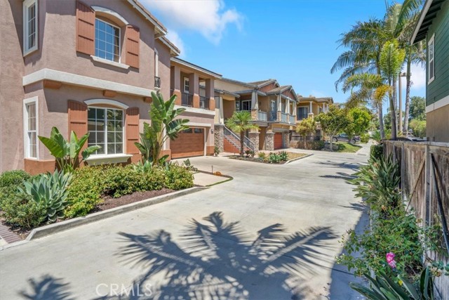 2125 Ridgeview Terrace Drive, Long Beach CA: https://media.crmls.org/medias/969584c0-a537-4964-90a1-06d7240c50b4.jpg