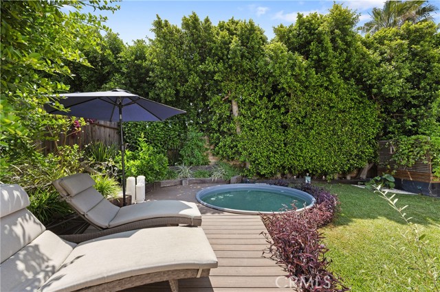 13646 1/2 Dronfield Avenue, Sylmar CA: https://media.crmls.org/medias/9695d8d0-b475-40fe-9fdf-da52dfd2b977.jpg