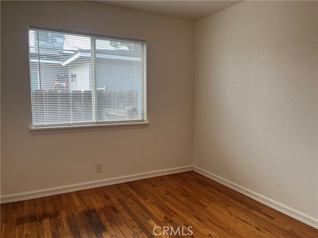 Detail Gallery Image 35 of 46 For 1020 W 24th St, Merced,  CA 95340 - 5 Beds | 1/1 Baths