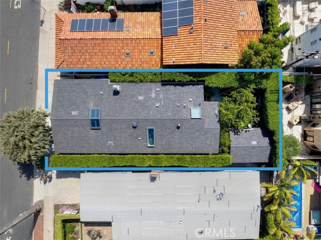 541 1st Street, Manhattan Beach CA: https://media.crmls.org/medias/9696f74c-e4eb-457f-923e-37cba052821e.jpg