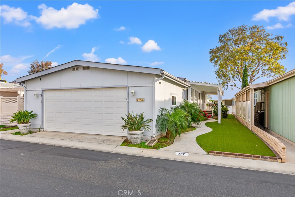 5200 Irvine Blvd Spc 377
