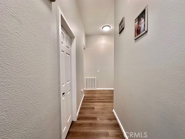 Detail Gallery Image 12 of 22 For 12710 Red River Road, Victorville,  CA 92392 - 4 Beds | 2 Baths