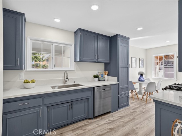 Image 12 of 43 For 3638 156th Street