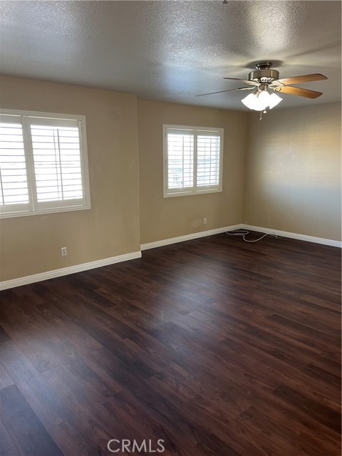 Detail Gallery Image 23 of 31 For 13536 Bunker Hill Pl, Fontana,  CA 92336 - 4 Beds | 3 Baths