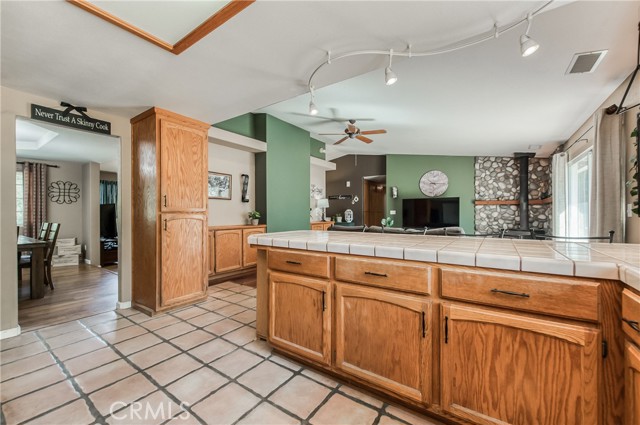 Detail Gallery Image 14 of 60 For 31863 Oak Junction Ln, North Fork,  CA 93643 - 3 Beds | 2 Baths