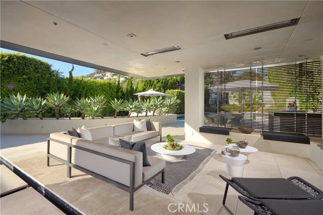 Detail Gallery Image 17 of 27 For 58 N La Senda Dr, Laguna Beach,  CA 92651 - 5 Beds | 5/1 Baths