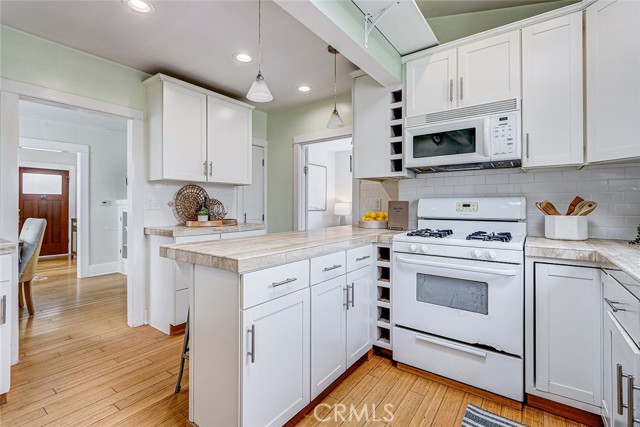 Detail Gallery Image 11 of 39 For 221 S Guadalupe, Redondo Beach,  CA 90277 - 3 Beds | 1 Baths