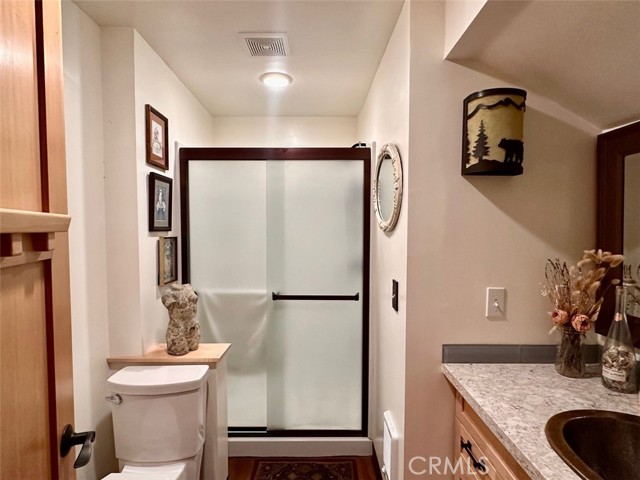 39722 Valley Of The Falls Drive, Forest Falls CA: https://media.crmls.org/medias/969a1bc9-edd2-475e-a1fa-a366ea06dc34.jpg