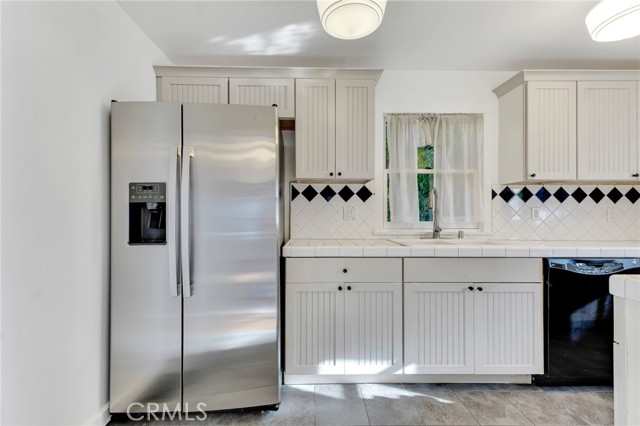 Detail Gallery Image 14 of 36 For 6117 Glen Holly St, Los Angeles,  CA 90068 - 2 Beds | 2 Baths