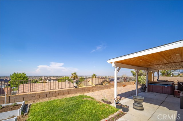 Detail Gallery Image 29 of 40 For 1745 Date Palm Dr, Palmdale,  CA 93551 - 4 Beds | 2 Baths